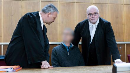 Für sechseinhalb Jahre muss der Geiger des Schleswig-Holsteinischen Sinfonieorchesters ins Gefängnis.