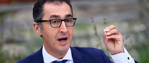 Cem Özdemir (Bündnis 90/Die Grünen), Bundesminister für Ernährung und Landwirtschaft, möchte EU-weite Regelungen zum Mindesthaltbarkeitsdatum. (Archivfoto)