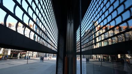 Nicht nur Ladengeschäfte haben geschlossen und werden möglicherweise nie mehr öffnen, sondern vieles mehr, was Innenstädte einst attraktiv gemacht hat.