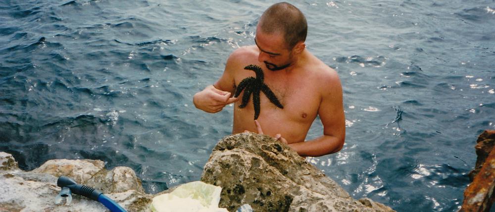 Bruno Pélassy mit einem Steestern am Coco Beach in Nizza 1997.