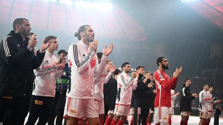 Ehrenrunde der Union-Spieler, auch wenn es gegen Neapel wieder nicht gereicht hat. 