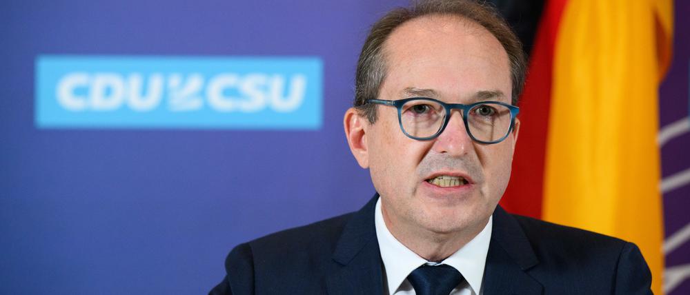 10.10.2023, Berlin: Alexander Dobrindt (CSU), Vorsitzender der CSU-Landesgruppe in der Unionsfraktion.