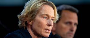 Der Deutsche Fußball-Bund (DFB) hat distanziert auf den Instagram-Post von Frauen-Bundestrainerin Martina Voss-Tecklenburg reagiert. 