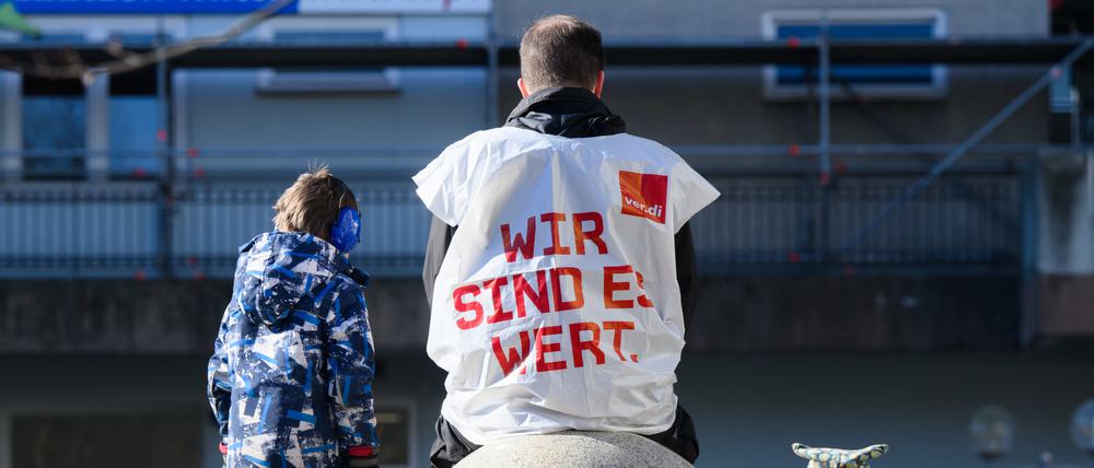 Es ist wahrscheinlich, dass die Erzieher:innen der landeseigenen Kitas in Berlin demnächst streiken werden.