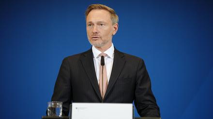 Christian Lindner (FDP), Bundesminister der Finanzen, bei der Pressekonferenz zur Sitzung des Arbeitskreises „Steuerschätzung“.