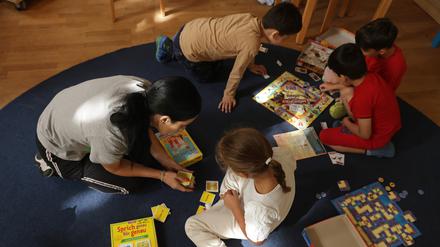 Jedes zweite Berliner Kind spricht zu Hause kein Deutsch. Ohne Kitabesuch oder eine andere Frühförderung ist der Schulerfolg von Anfang an erschwert.