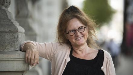 Die dänische Schriftstellerin Solvej Balle. 
