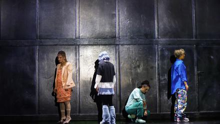 Draußen vor der großen Tür. Das Quartett von „Im Menschen muss alles herrlich sein“.