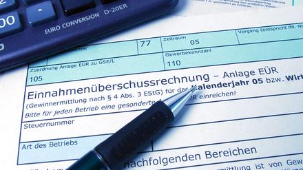 Eine Einkommenssteuererklärung (Symbolbild).