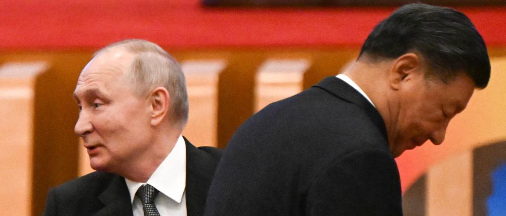 Chinas Staats- und Parteichef Xi Jinping (r.) und Russlands Präsident Wladimir Putin.