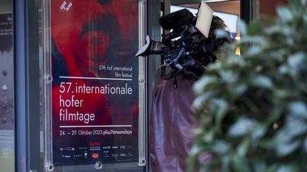 Das Plakat der 57. Internationalen Hofer Filmtage.