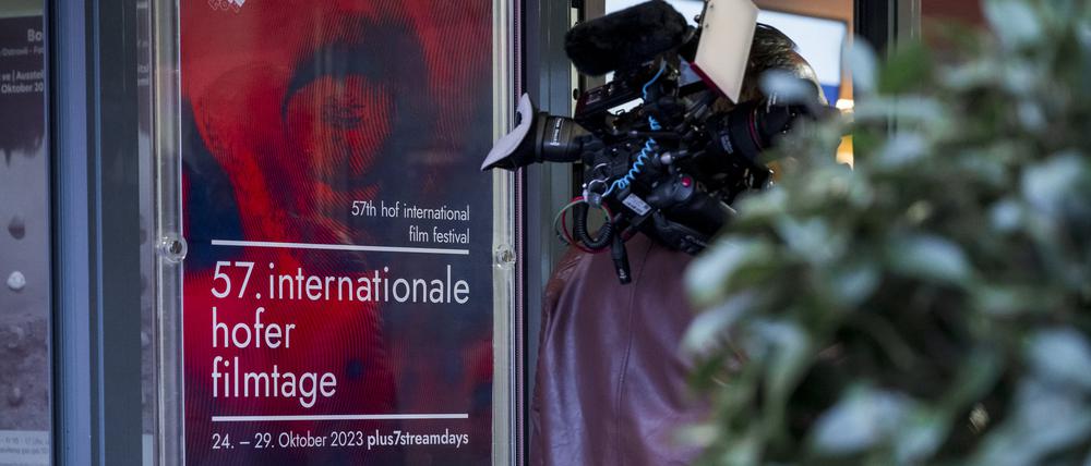 Das Plakat der 57. Internationalen Hofer Filmtage.