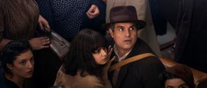 Auf der Flucht vor den Nazis: Marie-Laure (Aria Mia Loberti) und ihr Vater Daniel LeBlanc (Mark Ruffalo). 