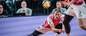 Voller Einsatz. Gegen Lüneburg und Berlin hängten Daniel Hähnert und die Netzhoppers sich rein. 