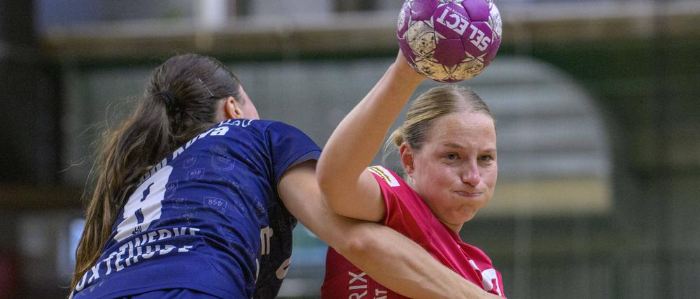 Auch im Pokal hatten die Spreefüxxe kein Glück und verlor deutlich mit 16:34 (7:17) gegen den Buxtehuder SV.