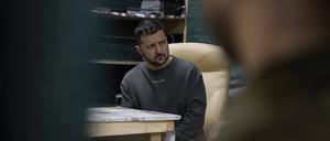Wolodomyr Selenskyj gibt sich weiter siegessicher. Sein Oberbefehlshaber kommt zu einer anderen Einschätzung.