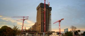 Blick auf die Baustelle des Elbtowers in Hamburg.