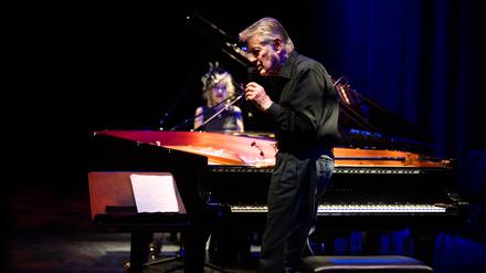 Träger des Berliner Jazzpreises 2024. Alexander von Schlippenbach und seine gleichfalls Klavier spielende Frau Aki Takase beim Jazzfest im vergangenen Jahr.