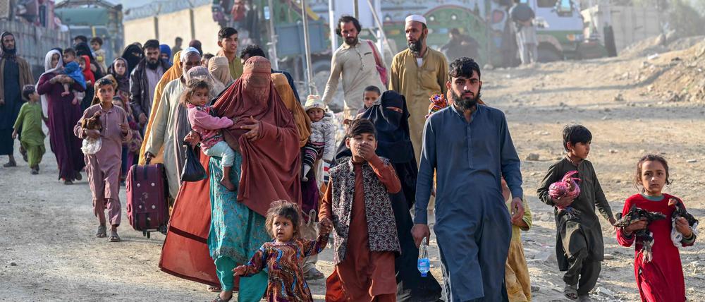 Hunderttausende Menschen müssen fliehen: Pakistan will keine illegalen Migranten mehr dulden.
