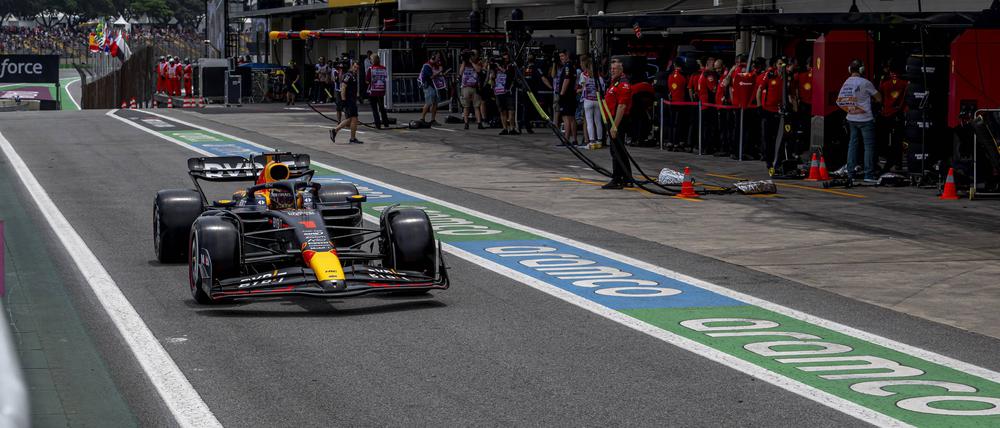 Chaotische Bedingeungen. Max Verstappen in São Paulo.