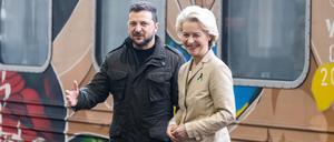 Wolodymyr Selenskyj und Ursula von der Leyen
