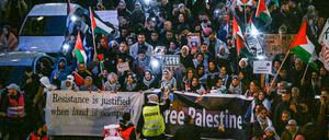  Tausende versammeln sich in Berlin zu pro-palaestinensischer Kundgebung