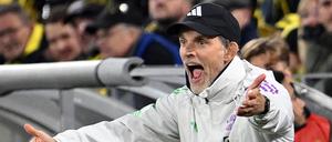 Thomas Tuchel, der Trainer der Bayern, war beim 4:0 gegen Dortmund nicht immer so entspannt, wie es das Ergebnis hätte vermuten lassen. 
