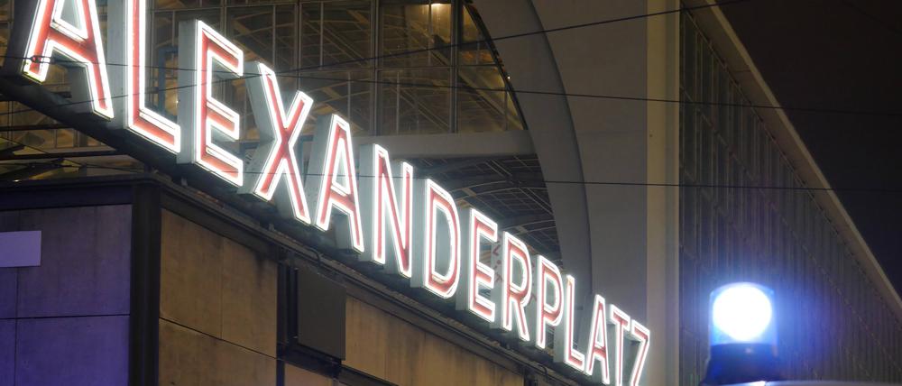 Blaulicht am Alexanderplatz (Symbolbild).