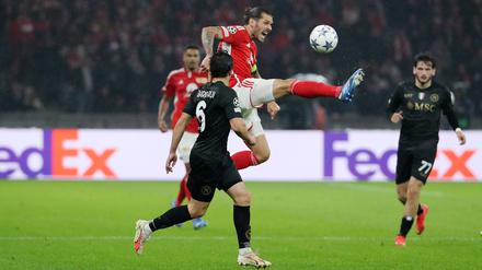 Im Hinspiel machte Union (hier mit Christopher Trimmel) eine gute Figur, verlor aber trotzdem 0:1 gegen Neapel.