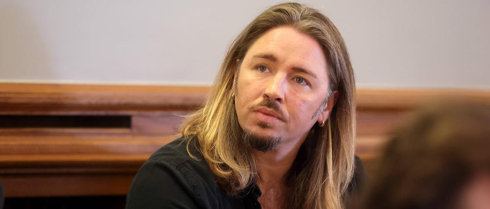 Gil Ofarim vor dem Landgericht in Leipzig.