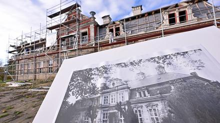 Das Gutshaus Satzkorn soll äußerlich bald wieder so aussehen wie vor 150 Jahren.