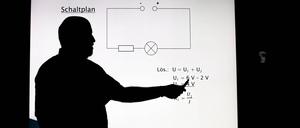 Physik gehört zu den Fächern mit besonders wenig Lehrernachwuchs.