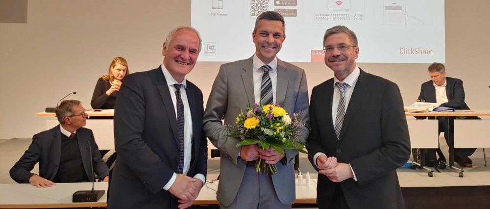 Niehoff mit Baudezernent Rubelt (parteilos) und OB Schubert (SPD).