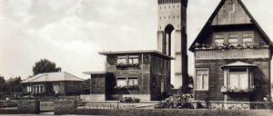 Historische Postkarte mit Kupferhäusern auf dem Gelände des Finow-Messingwerkes in den 1930er-Jahren.