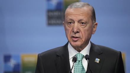 Recep Tayyip Erdogan, Präsident der Türkei, spricht auf einer Veranstaltung am Rande des Nato-Gipfels. 