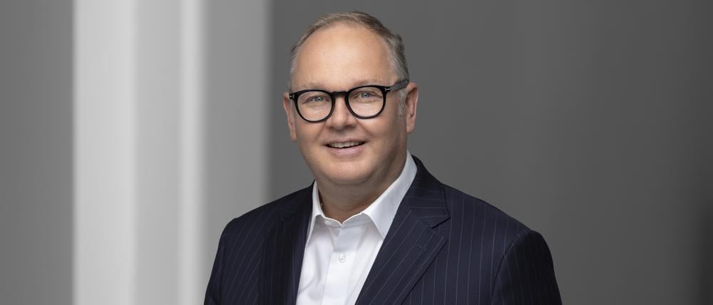 Harald Christ (51) ist Unternehmer, Manager und Politiker und lebt in Berlin. Er war drei Jahrzehnte SPD-Mitglied, bevor er 2020 in die FDP eintrat, deren Bundesschatzmeister er bis 2022 war.