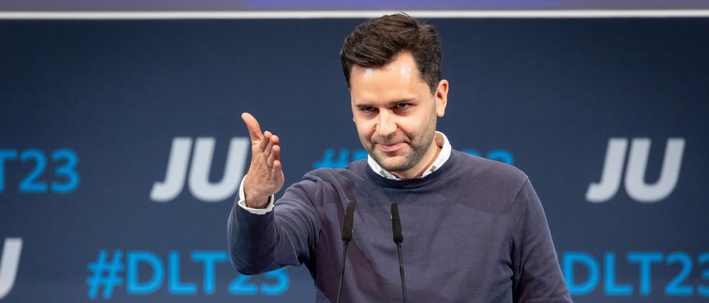 Der Chef der Jungen Union, Johannes Winkel, fordert Migrationsquoten in Wohnvierteln.
