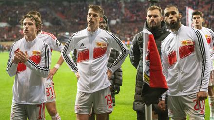 Ratlose Gesichter nach dem 0:4 in Leverkusen. Union hat in elf Spielen nur sechs Punkte geholt und ist Bundesliga-Schlusslicht.