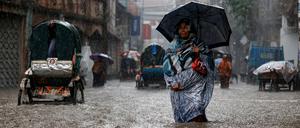 Starkregenfall in Dhaka, Juni 2023. Bangladesch gehört zu den Ländern, welche am stärksten von den Folgen des Klimawandels betroffen sind.