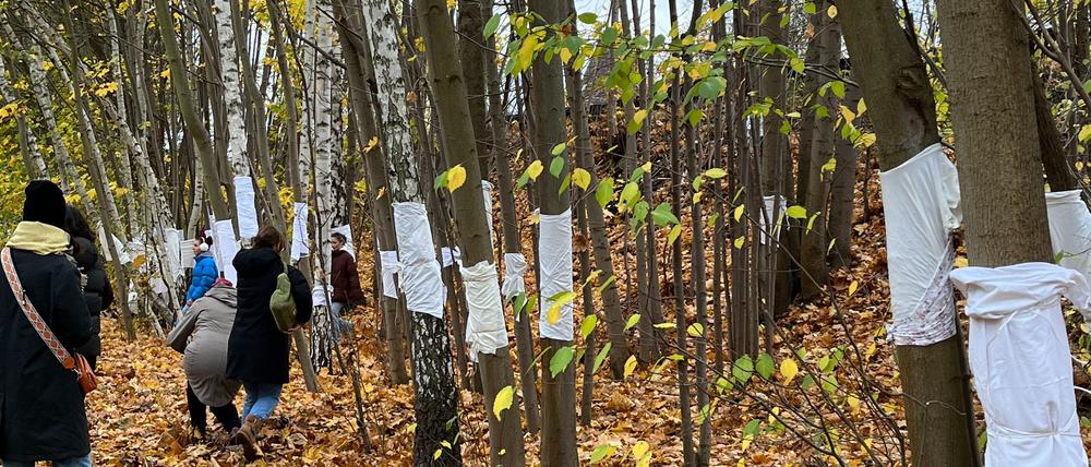 Anwohner protestieren gegen die geplanten Fällungen.