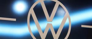 VW muss gegen Spieler wie Tesla aus Amerika oder BYD aus China bestehen.