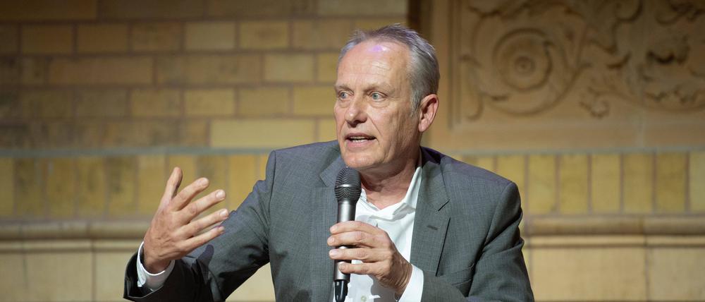 Hatte viel zu sagen. Christian Streich erhielt bei der Verleihung des Julius Hirsch Preises in Berlin den Ehrenpreis.