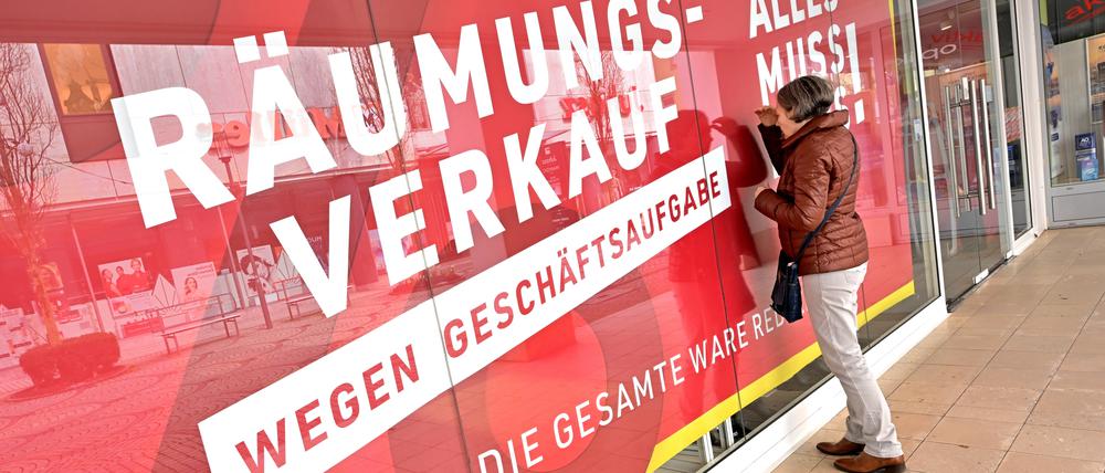 Wenn ein Betrieb schließt, gehen Wertschöpfung und Arbeitsplätze verloren.