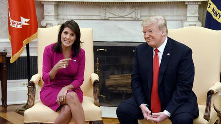 Nikki Haley und Donald Trump bei ihrem Abschied als UN-Botschafterin im Oktober 2018. 