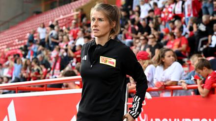 Marie-Louise Eta geht in die Geschichte der Bundesliga ein. Als erste Co-Trainerin.