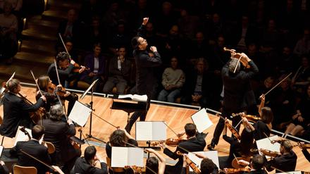 Teodor Currentzis und das Utopia Orchester in der Philharmonie