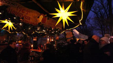 Böhmischer Weihnachtsmarkt Babelsberg, Weberplatz.