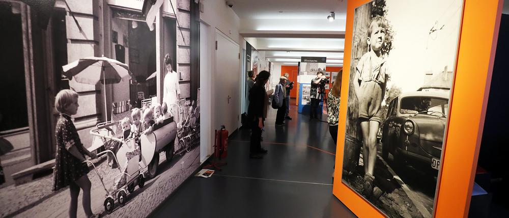 Potsdam, 16.05.2023 / Lokales / Potsdam Museum, Sonderausstellung Potsdamer Linien von Werner Taag, Foto: Ottmar Winter PNN ACHTUNG: Foto ist ausschließlich für redaktionelle Berichterstattung der PNN und des TGSP! Eine kommerzielle Nutzung, z.B. Werbung, ist ausgeschlossen. Die Weitergabe an nicht autorisierte Dritte, insbesondere eine weitergehende Vermarktung über Bilddatenbanken, ist unzulässig.