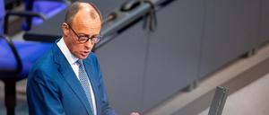 16.11.2023, Berlin: Friedrich Merz spricht bei der Sitzung des Bundestags.