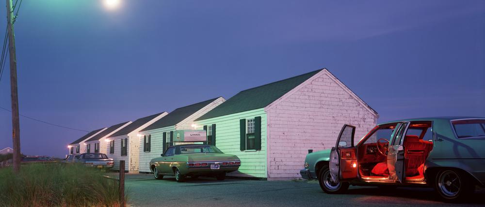 Red interior, Provincetown, Massachusetts,1977 Joel Meyerowitz, Courtesy of Howard Greenberg Gallery, New York